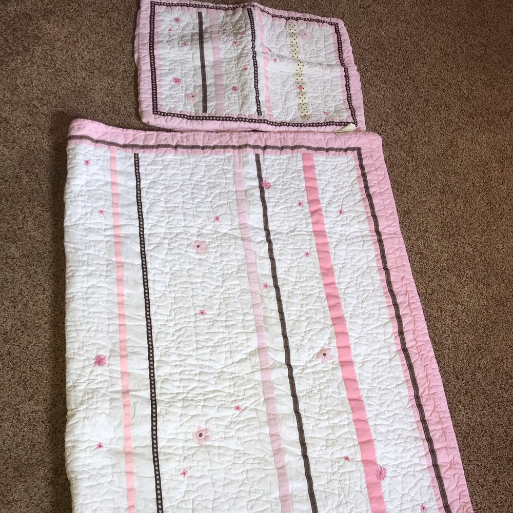 Pottery barn kids twin quilt and sham
